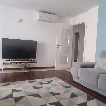 Chiado Patio Apartment Лиссабон Экстерьер фото